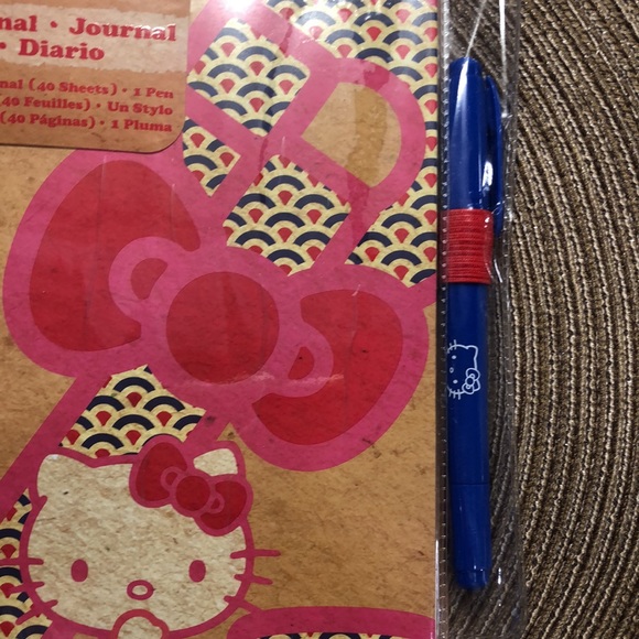 Hello Kitty Journal with Pen Sailor Anchor Travel - Picture 3 of 12